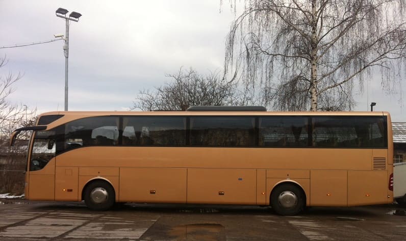 Győr-Moson-Sopron: Buses order in Mosonmagyaróvár in Mosonmagyaróvár and Hungary